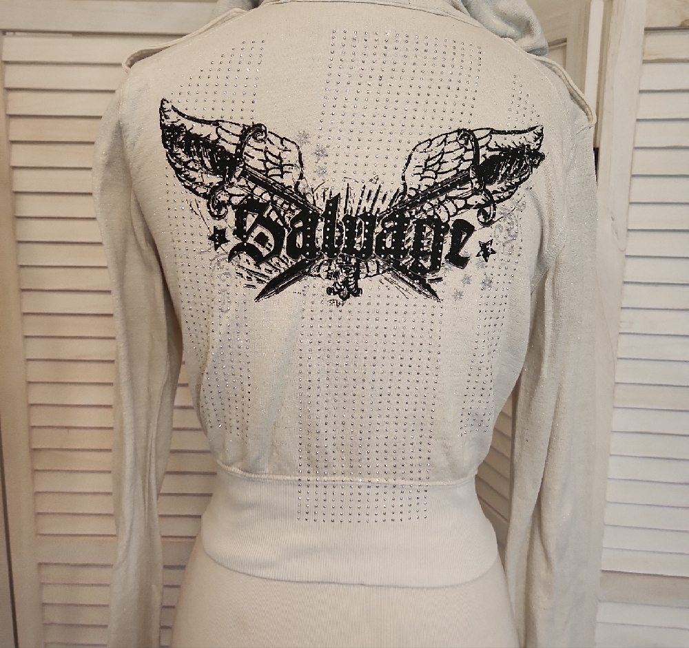 SALVAGE White Zip-Up Women's Top with Graphic Detail. M
